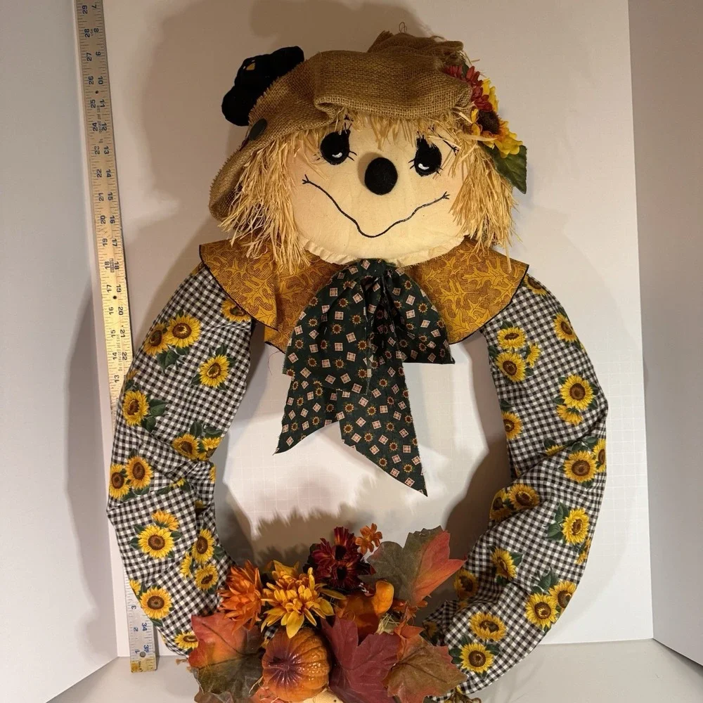 Vintage Fall Scarecrow Fabric Wreath Door Decoration w/ Sunflower & Pumpkin LRG!